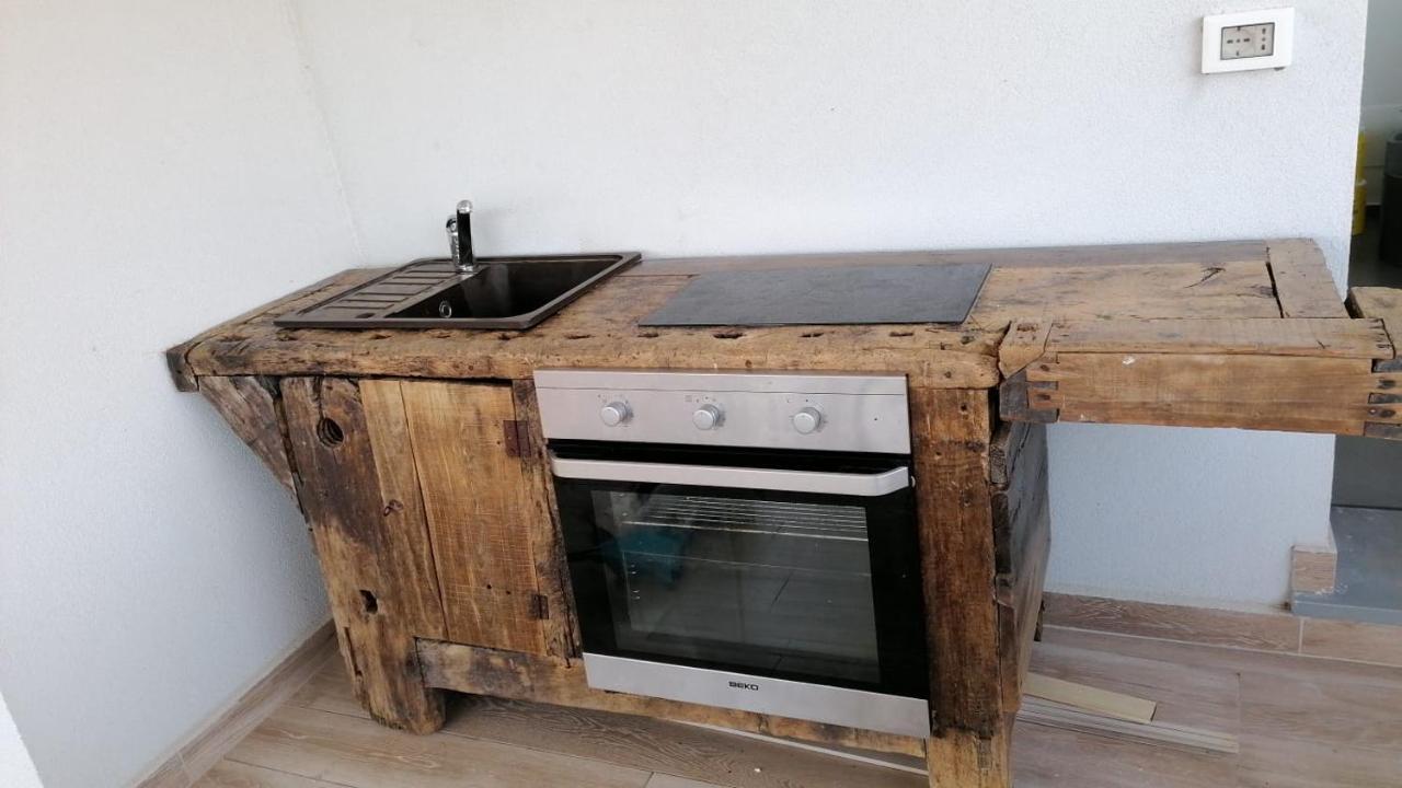 Appartamento Spotorno Con Ampio Terrazzo Attrezzato Anche Con Angolo Cottura 外观 照片