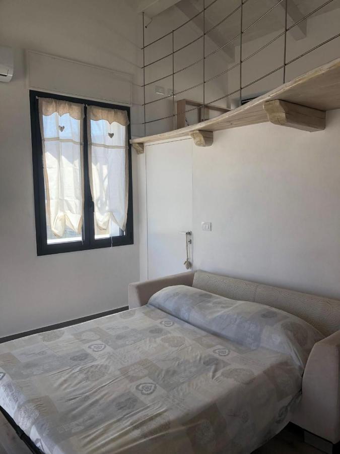Appartamento Spotorno Con Ampio Terrazzo Attrezzato Anche Con Angolo Cottura 外观 照片