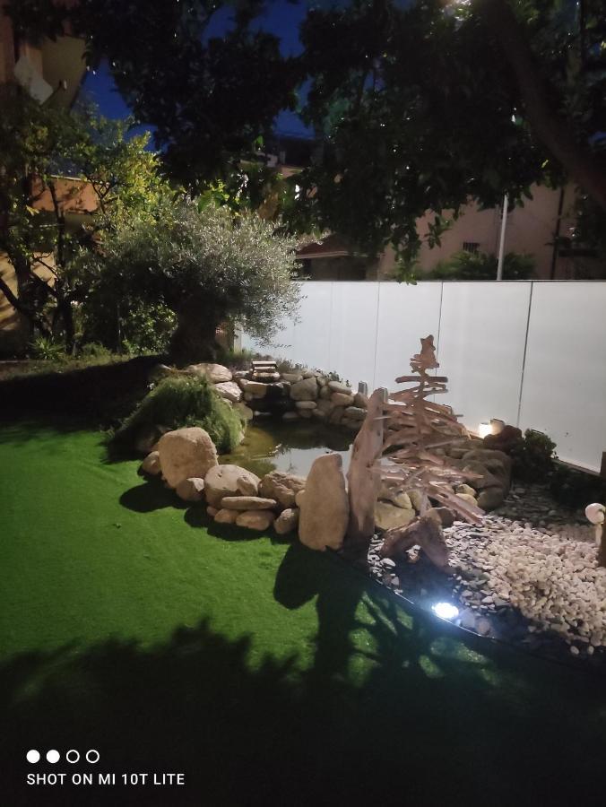 Appartamento Spotorno Con Ampio Terrazzo Attrezzato Anche Con Angolo Cottura 外观 照片