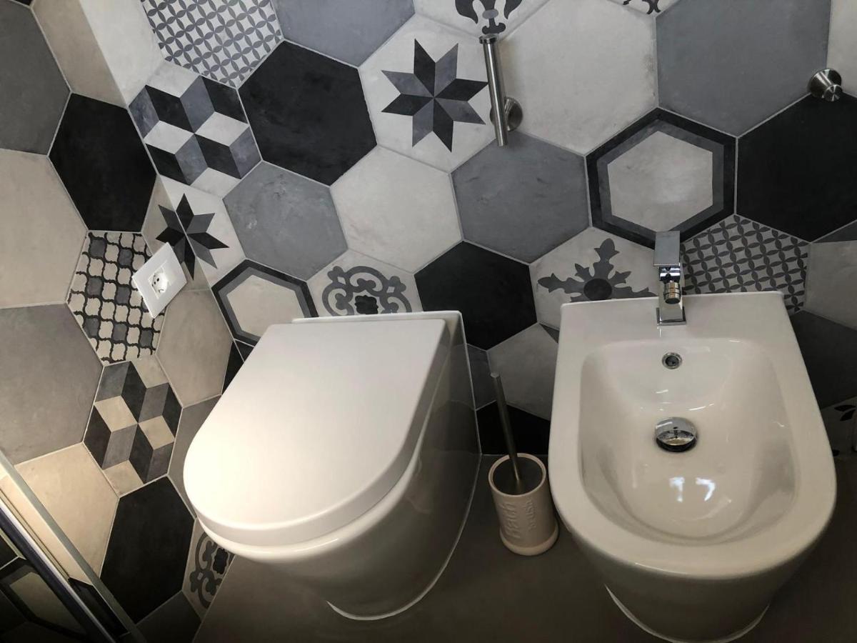 Appartamento Spotorno Con Ampio Terrazzo Attrezzato Anche Con Angolo Cottura 外观 照片