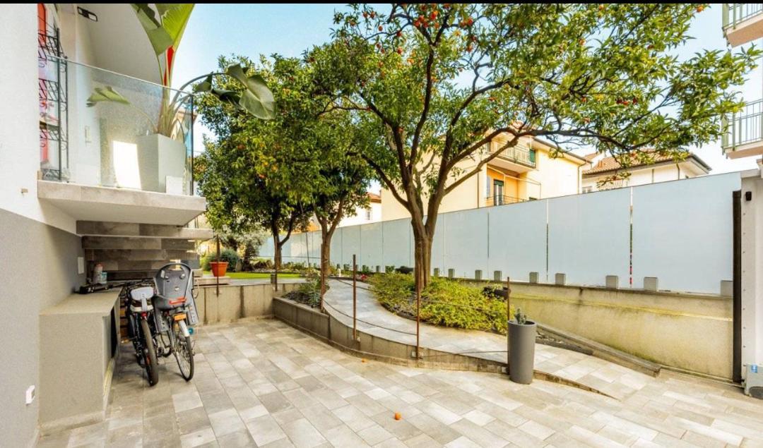 Appartamento Spotorno Con Ampio Terrazzo Attrezzato Anche Con Angolo Cottura 外观 照片