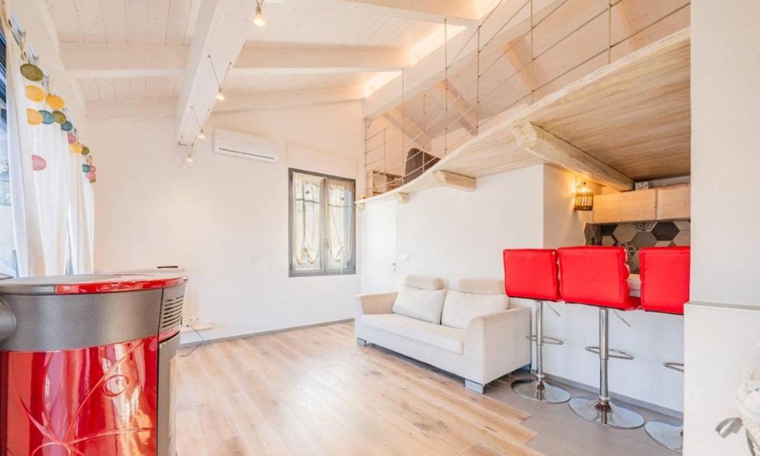 Appartamento Spotorno Con Ampio Terrazzo Attrezzato Anche Con Angolo Cottura 外观 照片